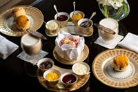 Experience Emirates Palace Hi-Tea and Visit Sheikh Zayed Mosque  3