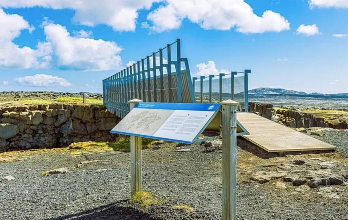 Iceland: Private Reykjanes Geology and Wild Coast Adventure