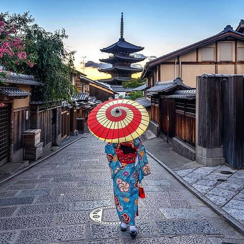 Ultimate Kyoto Walking Tour: Gion, Kiyomizudera & Highlights