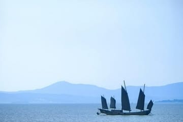 Cycling Tour at South Taihu Lake from Shanghai