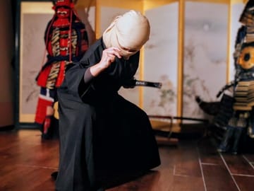 Iai Katana Swordsmanship Experience at Osaka Castle