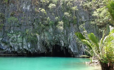 Private Underground River and Ugong Cave Adventure in Puerto Princesa