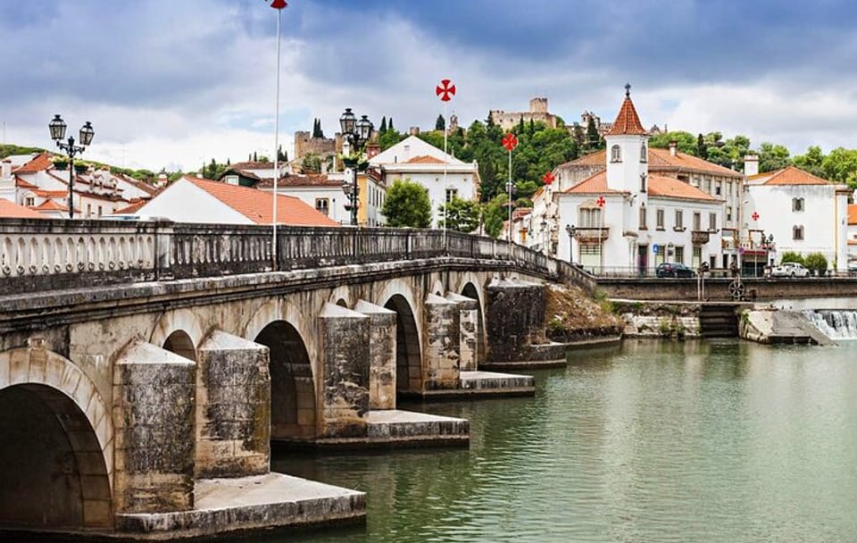 Tomar: Private Walking Tour of the Medieval Town and Synagogue