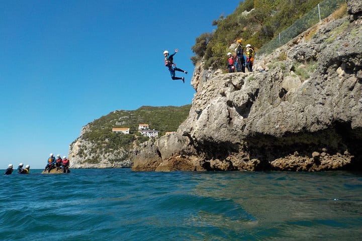 Coasteering in Arrábida