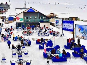 Private Day Tour of Ananuri Fortress and Gudauri Ski Resort