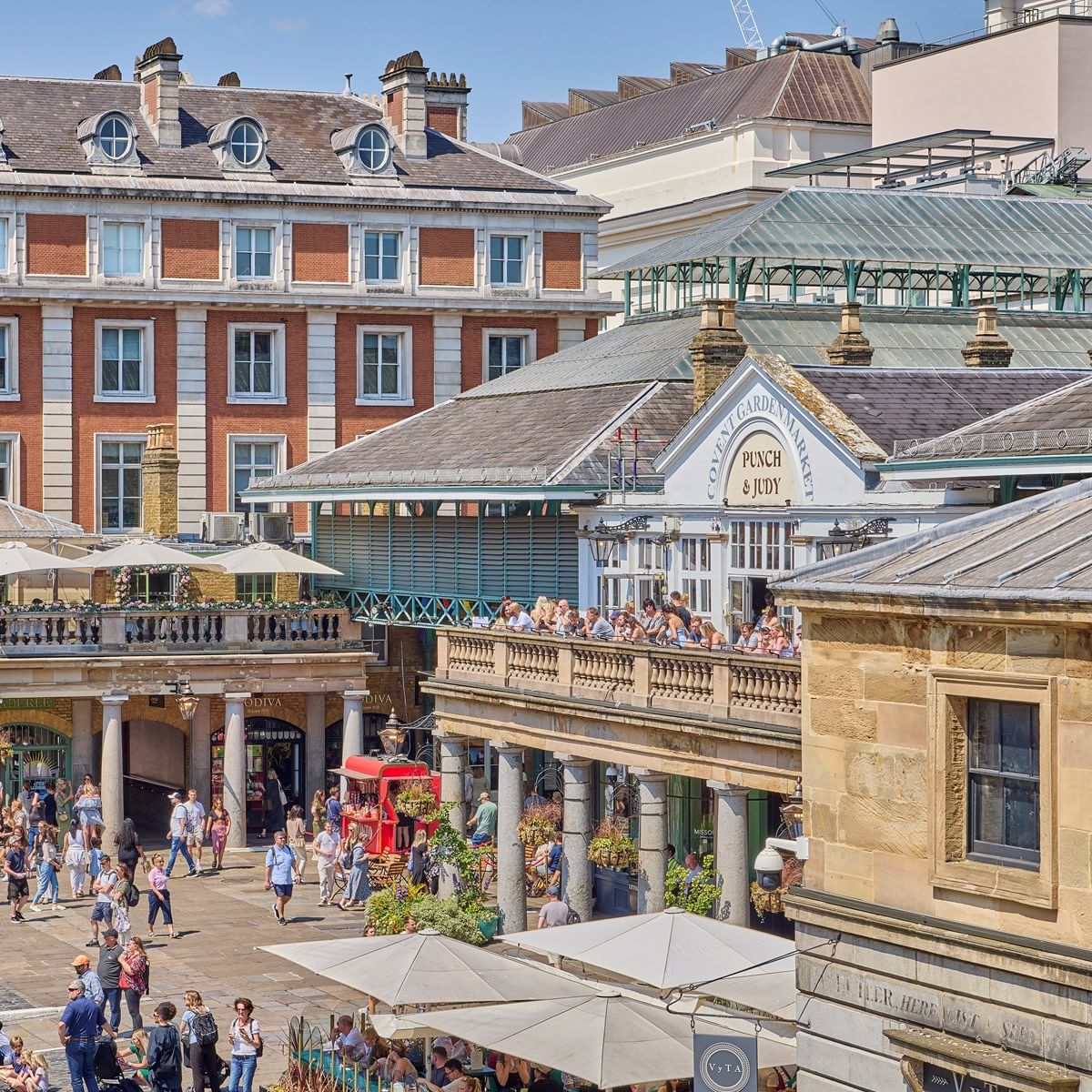 Magical Changing the Guard and Covent Garden Food Tour