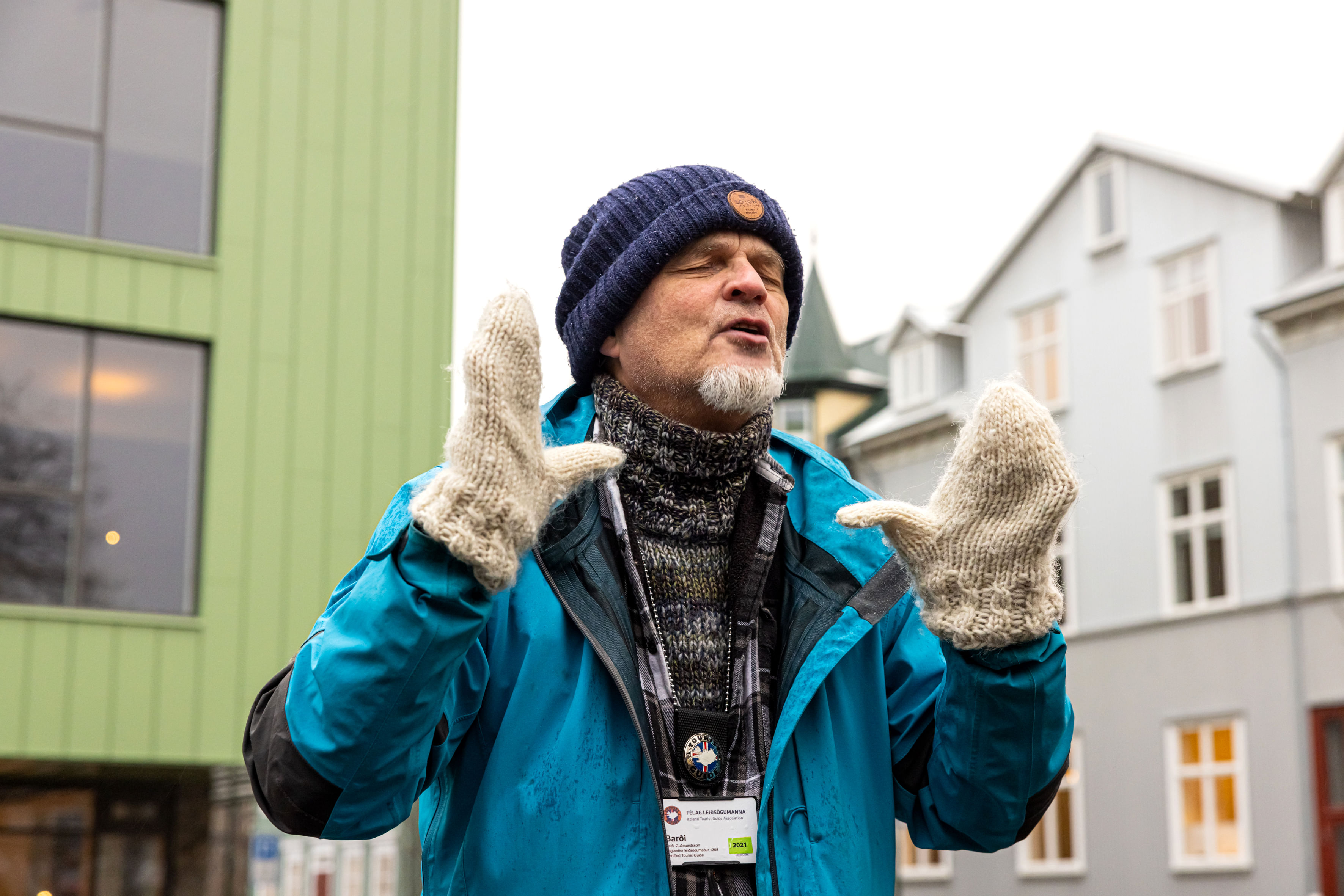 A guide from Your Friend in Reykjavik excitedly sharing a story about cats in Iceland