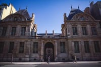 Paris Private Vintage Car Half day Tour with Le Marais and Pick up and drop  6