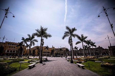 Explore Lima: Unforgettable City Tour & Culinary Delights