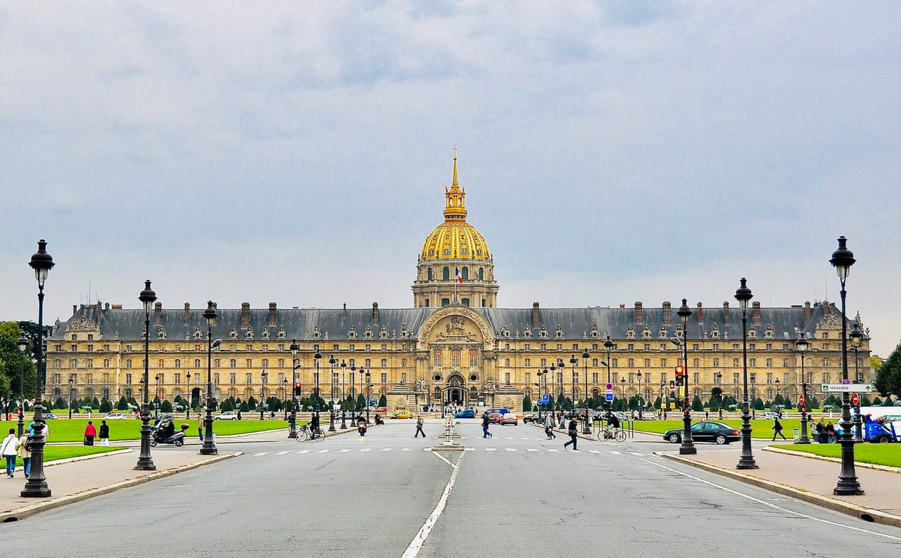 Paris: Napoleon's Tomb & Les Invalides Small Group Tour 2