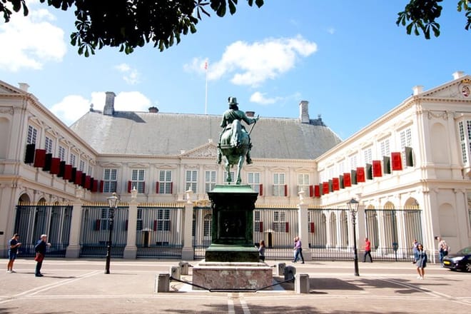 Self-Guided Heart of The Hague Exploration Game photo 4