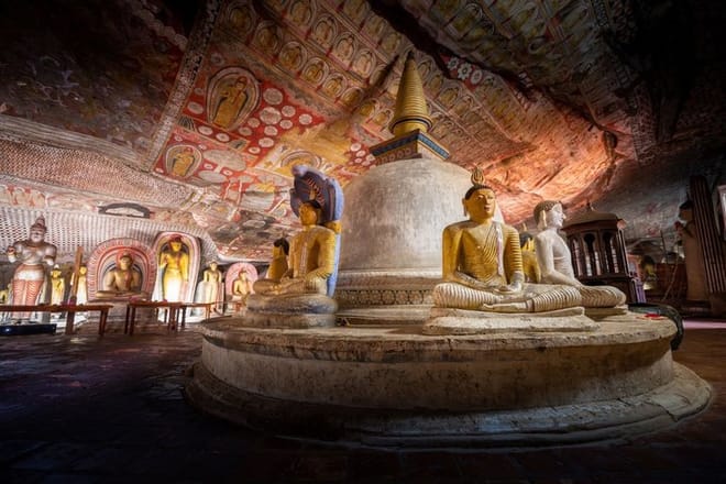 8-Day Private Tour with Train Ride, Safari & Beaches 4