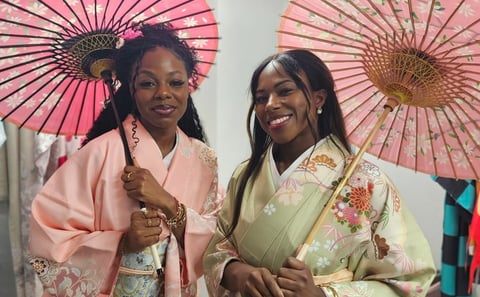 Tokyo: Kimono Rental with Prepaid Mail Return