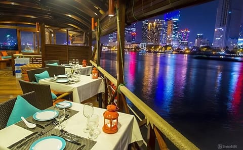 Dinner On Cruise In Ho Chi Minh City