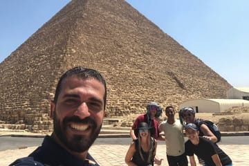 Private Tour of Giza Pyramids, Saqqara & Memphis with Camel Ride