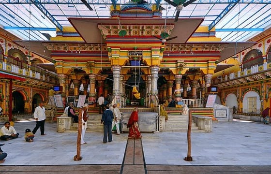 Delhi Divine Trail: Mathura Vrindavan Day Excursion