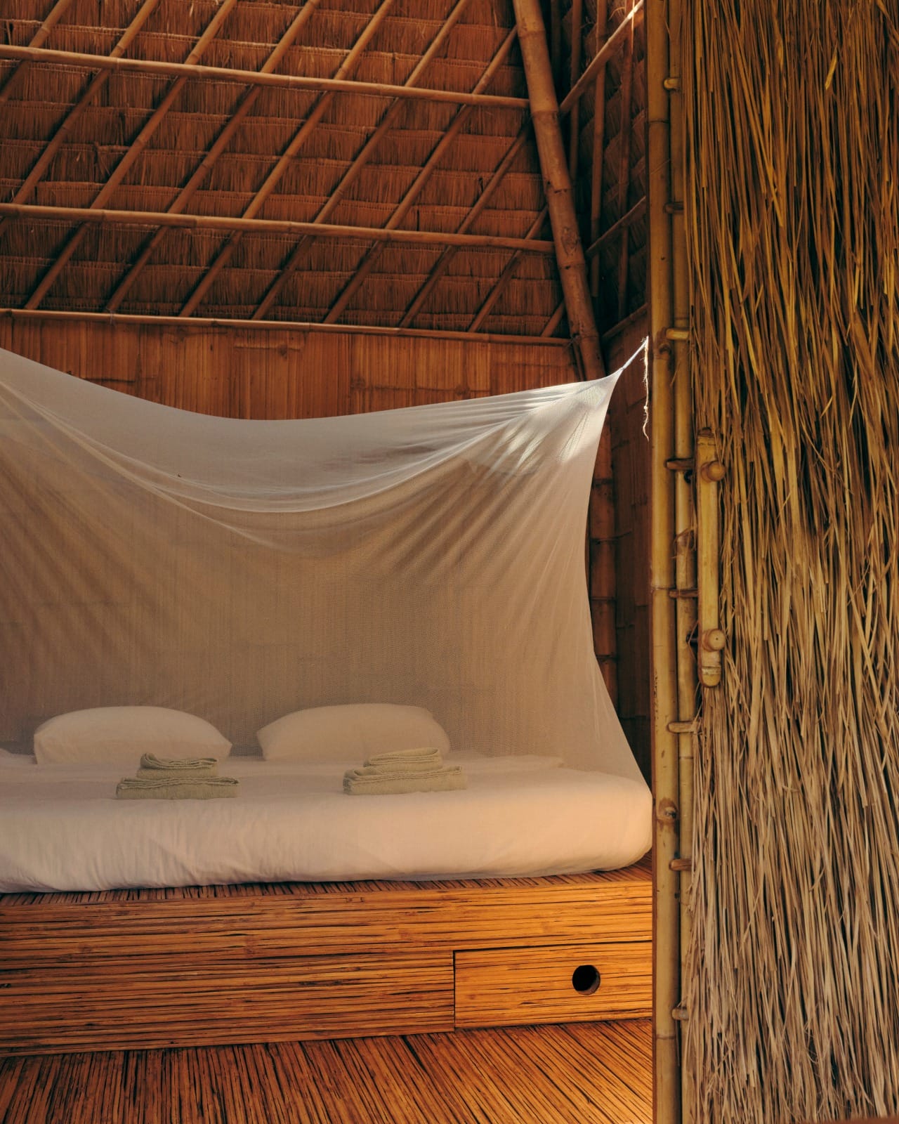 Double bed arranged in the standard bungalow. Fit for 2 people.