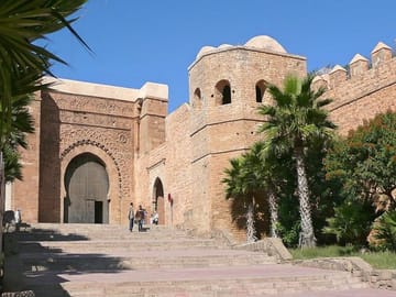 5-Day Cultural Tour from Casablanca to Chefchaouen and Fes