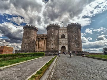Discovering Napoli,Paestum, mozzarella&wine tasting