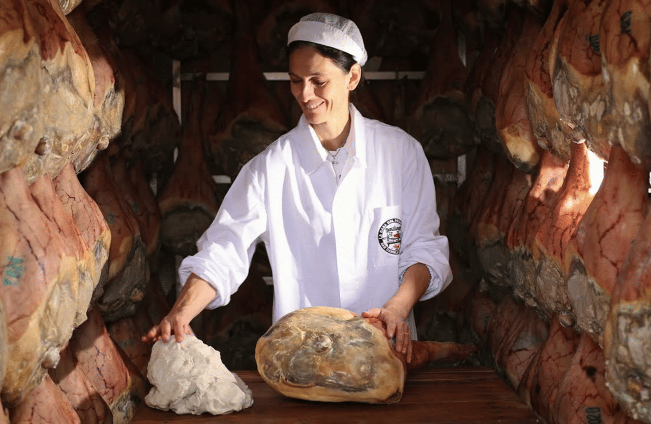 Prosciutto Ham Factory Visit & Lunch Tasting near Udine 10