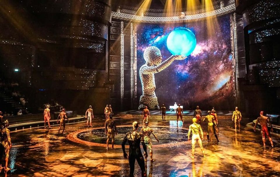 La Perle by Dragone Ticket with a roundtrip transfer from Dubai