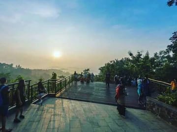Multi-Day Adventure Tour of Borobudur and Dieng, Indonesia