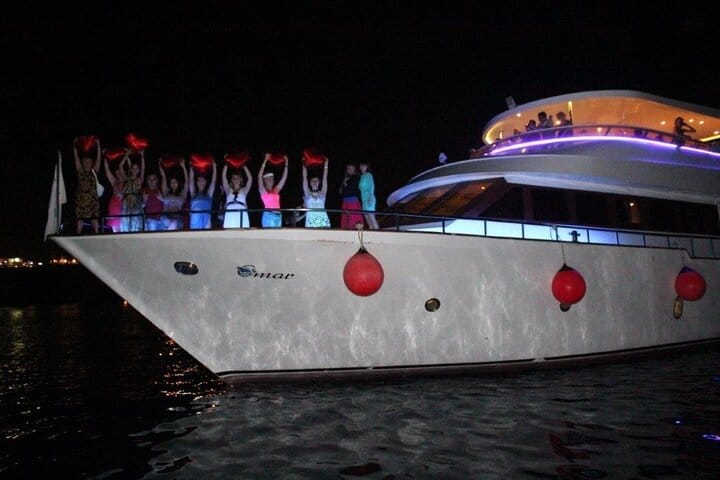 Boat Party With Sea food Dinner &amp; Life band &amp; Belly dancer- Sharm El Sheikh