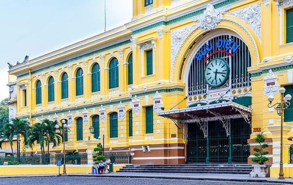Cu Chi Tunnels and Ho Chi Minh City Tour from Saigon Port