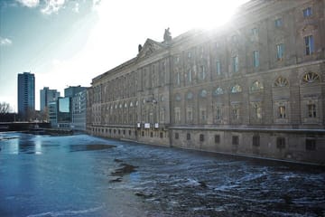 Private 3-Hour Walking Tour of Berlin's Historic Sites