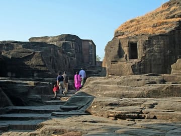 Sanchi Stupas and Udaygiri Caves Tour from Bhopal