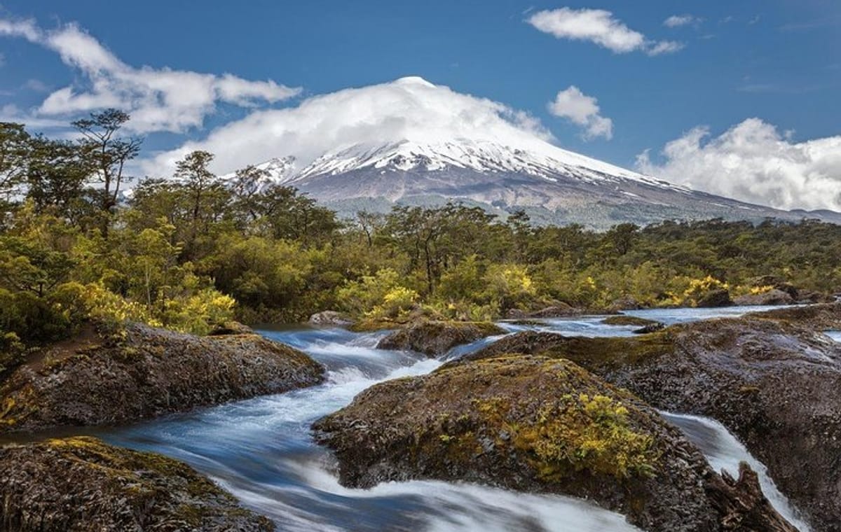 4-Day Puerto Varas & Osorno Volcano with Hotel, Tours & Transfers