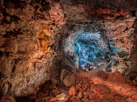 The Lava Tunnel & Whale Watching, photo 2