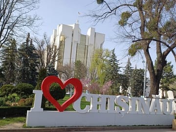 Private 2.5-Hour Walking Tour of Chișinău Landmarks