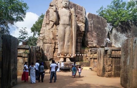Aukana Buddha and Anuradhapura Cultural Day Tour from Negombo