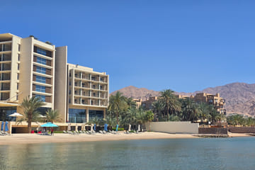 Private Full Day Tour to Aqaba Red Sea from Petra Hotels.