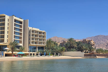 Private Full Day Tour to Aqaba Red Sea from Petra Hotels.