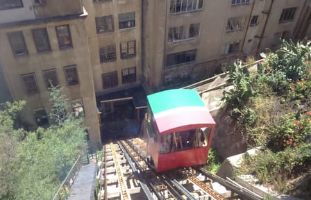 Private transfer from Santiago airport to the Valparaiso pier