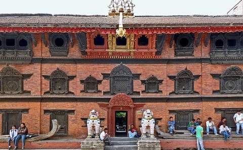 Half-Day Cultural Tour of Kathmandu: Asan Bazaar & Durbar Square