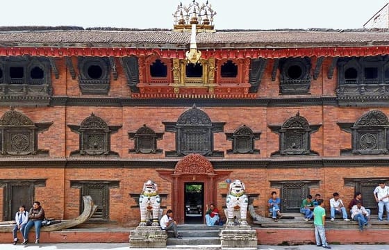 Kathmandu Half-Day: Asan Bazaar, Durbar Square & Kumari Temple