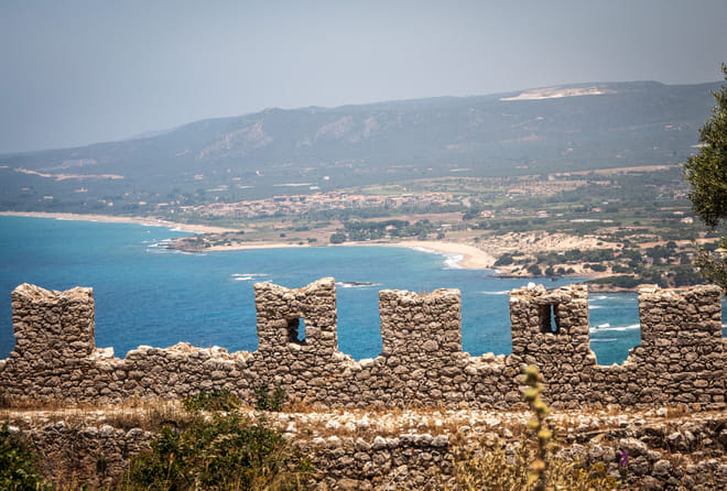 Hiking around Navarino Bay 5