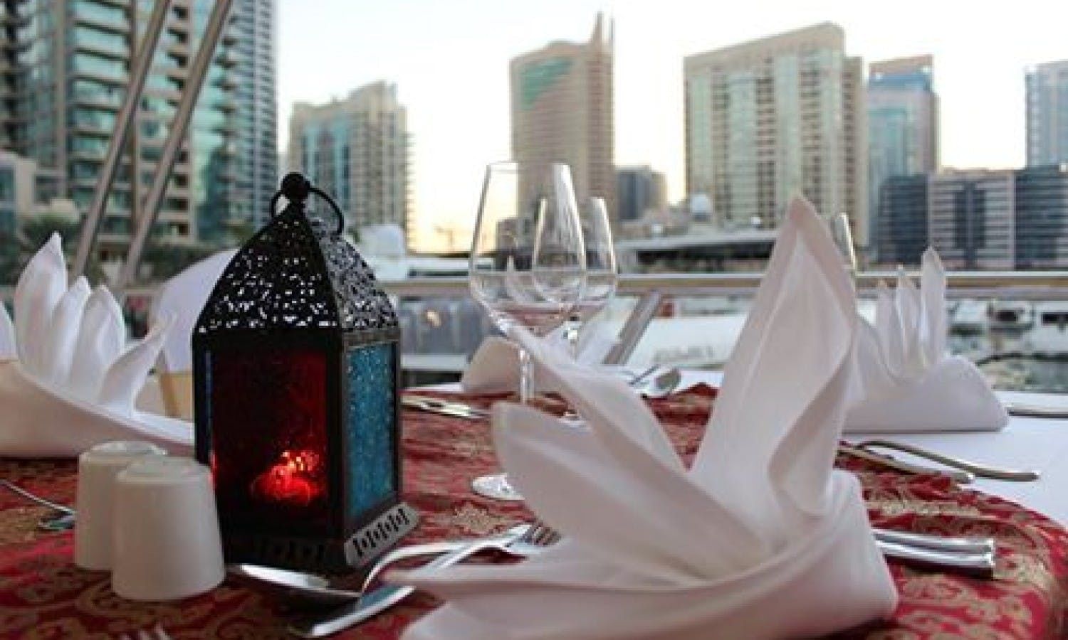 5 Star Marina Glass-boat Dinner Cruise with Daytur