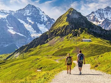 Guided Day Trip to Ananuri and Kazbegi from Tbilisi