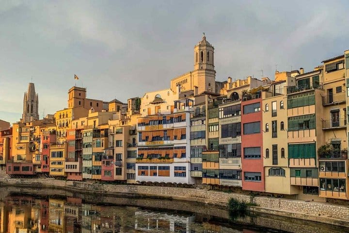 TOP Girona : Private guided tour with your mobile 2