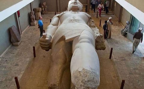 Private Day Tour of Pyramids of Giza and Saqqara
