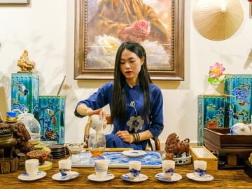 Hanoi Tea Tasting Experience with Local Artisan Guide