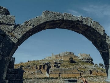 Private Guided Day Tour from Izmir to Didyma and Ancient Sites