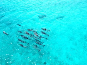 Romantic 4-Night Getaway at Noah Beach House, Himmafushi