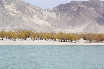 25 days Lhasa to Kathmandu Mountain Biking & Camping