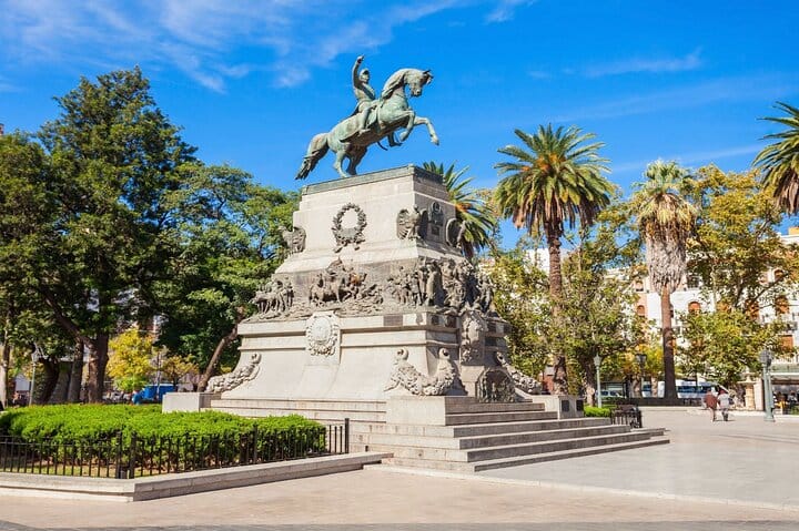 Cordoba City Tour with Optional Jesuitic Square