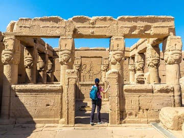 Private Guided Day Tour to Dendera and Medinet Habu from Hurghada